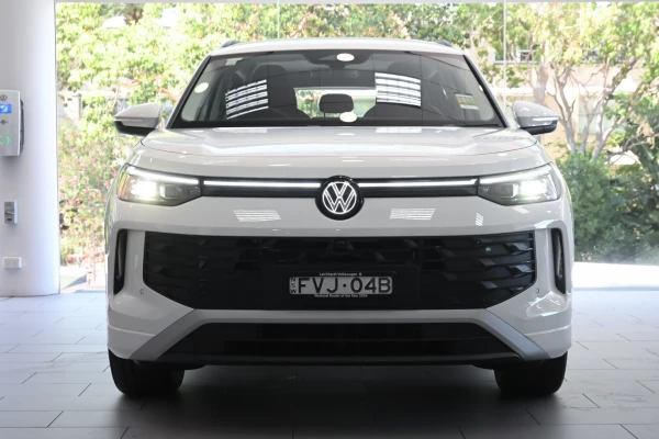 2025 Volkswagen Tayron R4 150TSI Life SUV Image 4