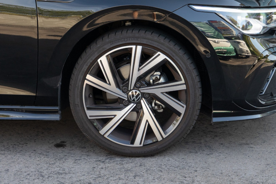 2024 Volkswagen Golf 8 110TSI R-Line Hatch Image 20