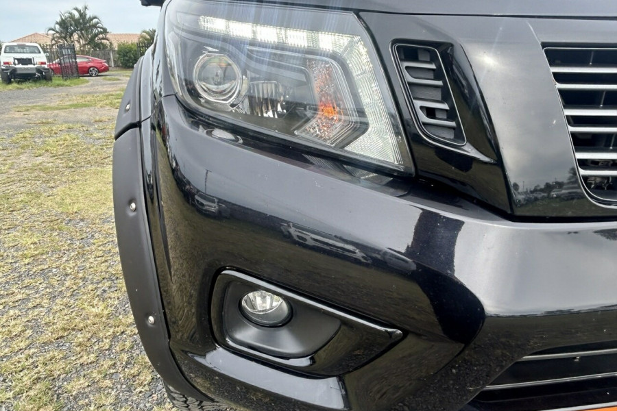 2019 Nissan Navara D23 Series 4 N-TREK Dual Cab Pickup Image 10