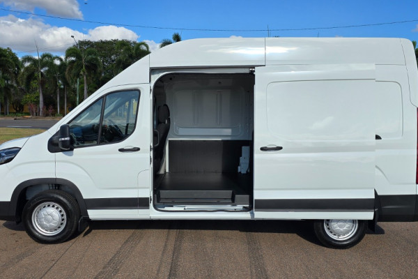 2025 LDV Deliver 9  High Roof LWB Van Image 10