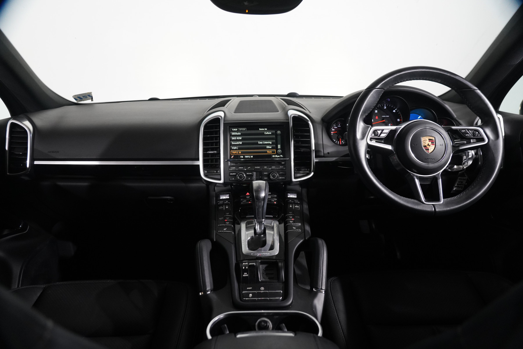2016 Porsche Cayenne Diesel SUV Image 12