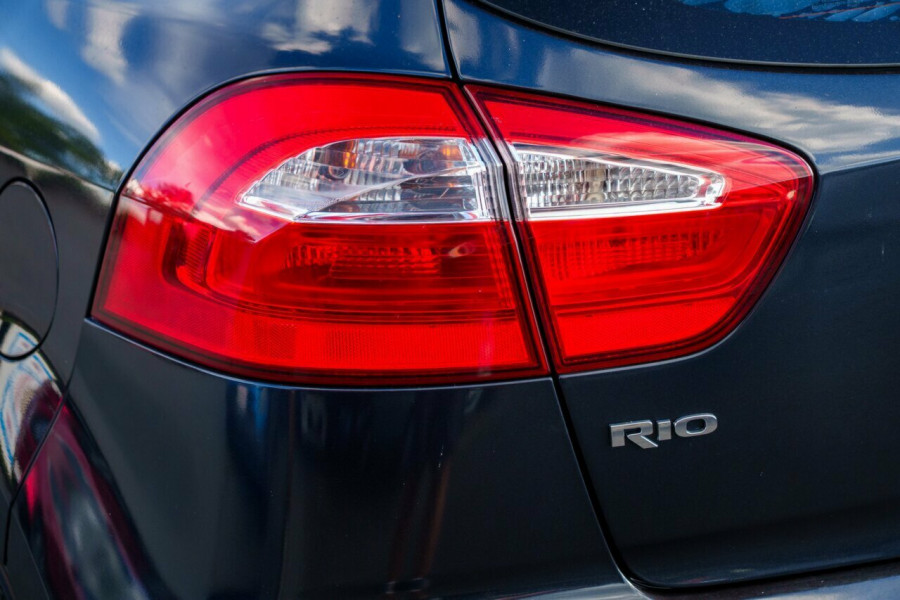 2015 Kia Rio UB S Hatch Image 7