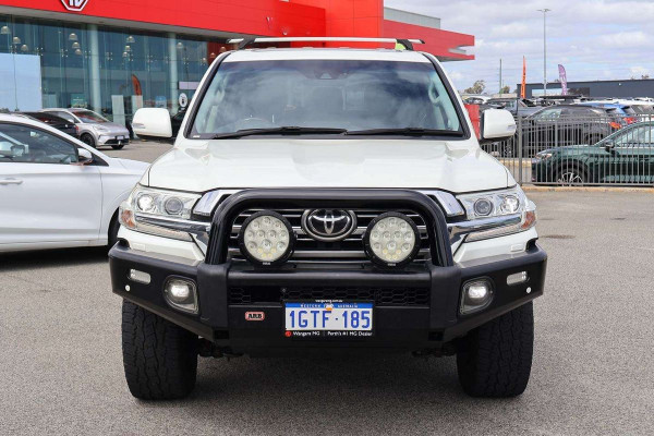 2016 Toyota LandCruiser VDJ200R Sahara SUV Image 4