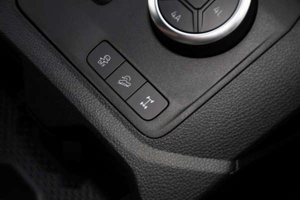2026 Volkswagen Amarok NF Dark Label Ute Image 15
