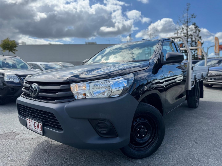 2023 Toyota HiLux TGN121R WorkMate Cab Chassis Image 2