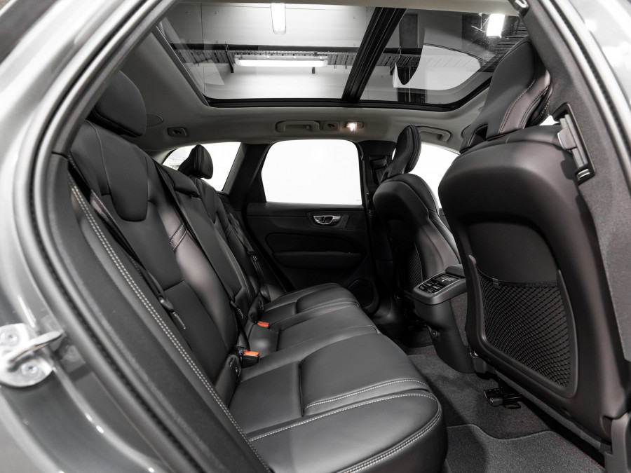 2026 Volvo XC60 UZ B5 Ultra Dark 2L Petrol Hybrid AWD SUV Image 20