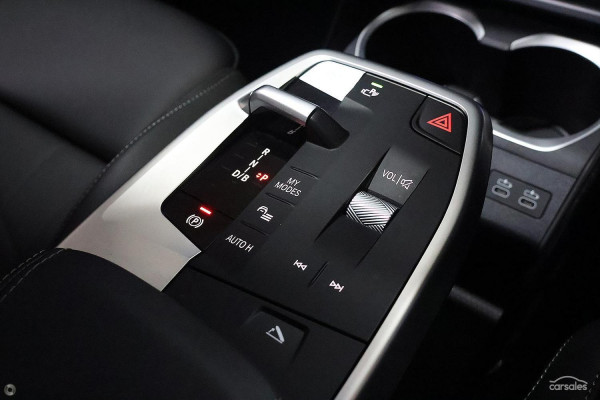 2024 BMW iX1 U11 xDrive30 M Sport SUV image 17