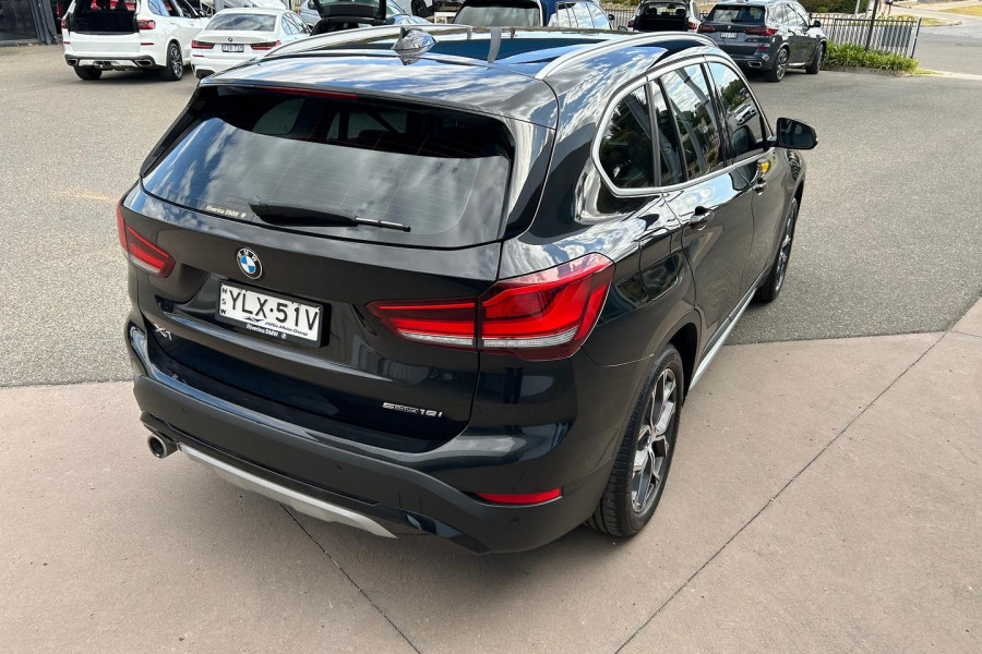 2022 BMW X1 F48 LCI sDrive18i SUV Image 6