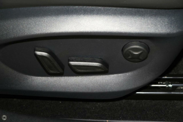 2025 MG HS AS33 Essence SUV Image 14