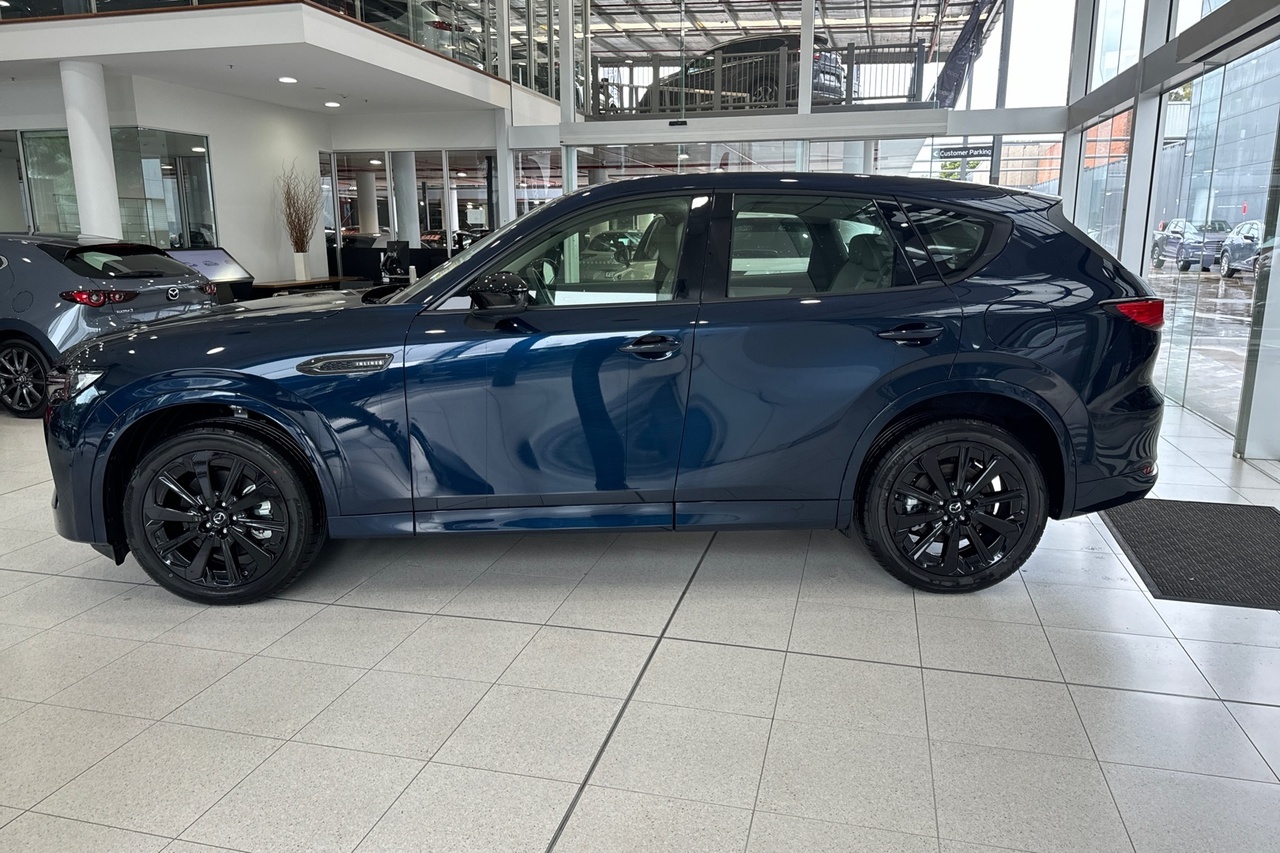 2024 Mazda CX-60 KH G40e GT SUV Image 5