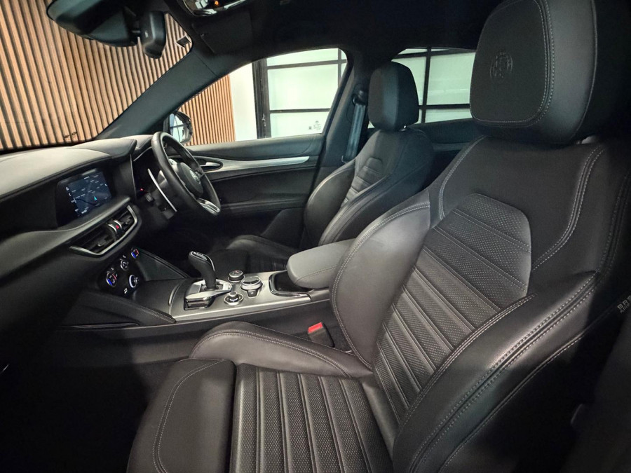 2023 Alfa Romeo Stelvio Series 5 Veloce SUV Image 19