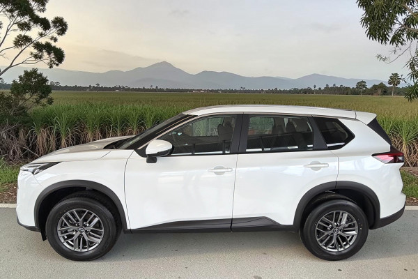 2026 Nissan X-Trail T33 ST SUV Image 4