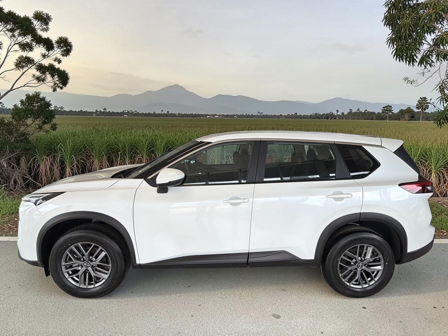 2026 Nissan X-Trail T33 ST SUV Image 4