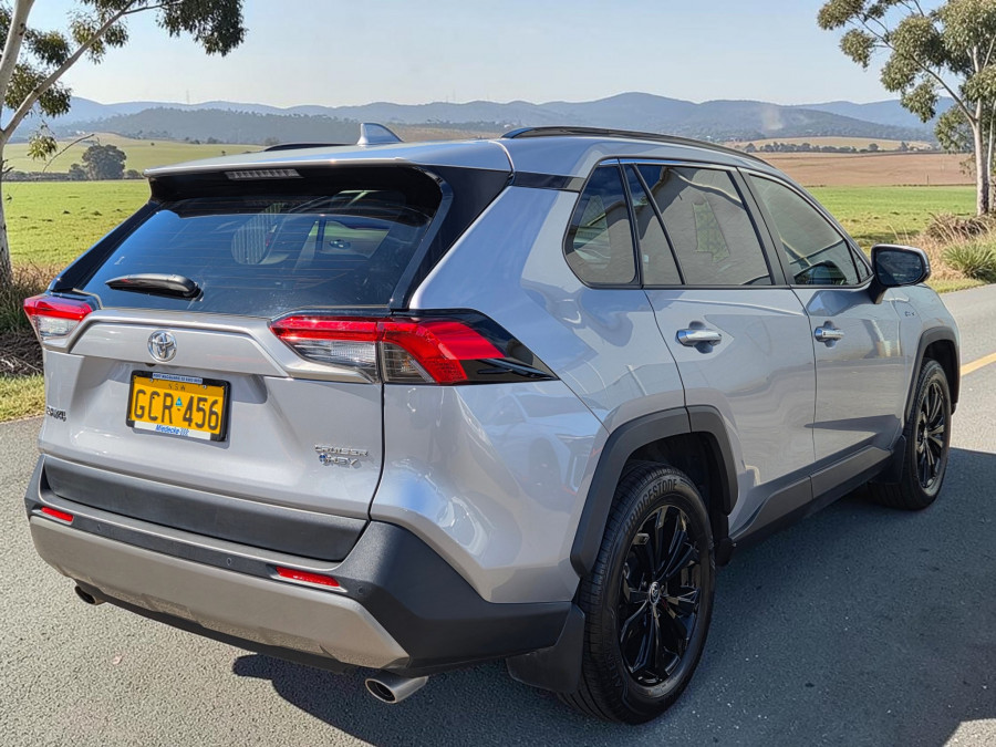 2025 Toyota RAV4 AXAH54R Cruiser SUV Image 7