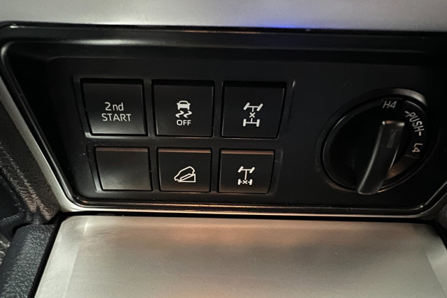 2021 Toyota LandCruiser Prado GDJ150R GXL SUV Image 21