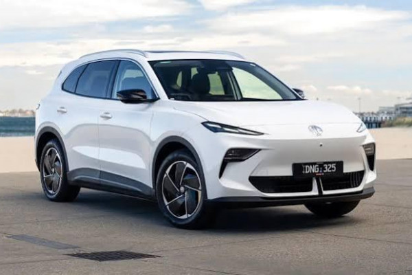2026 MG MGS5 EV ZS3EM Essence 62 SUV