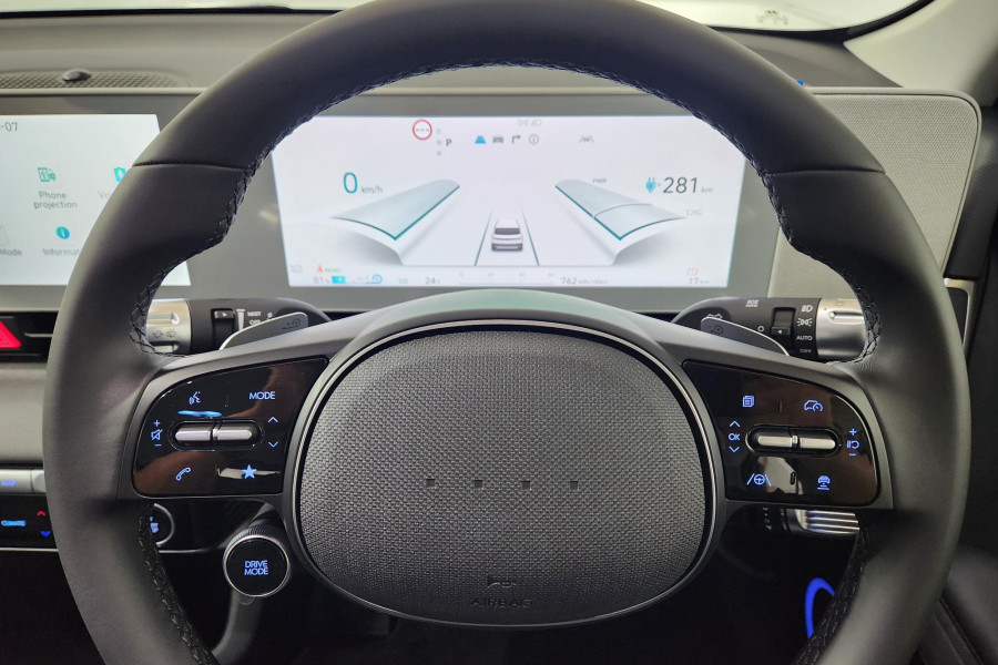 2024 Hyundai IONIQ 5 NE.V4  Wagon Image 17