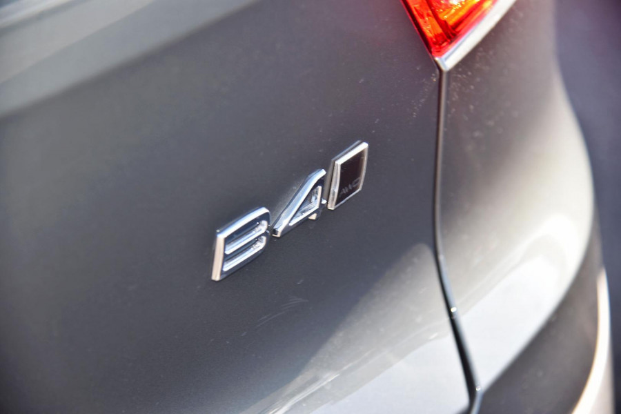 2026 Volvo XC40 XZ Ultra B4 Dark SUV Image 17