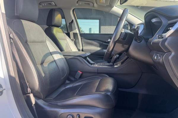 2019 Holden Acadia AC LTZ SUV Image 15
