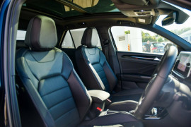 2025 Volkswagen T-Roc D11 140TSI R-Line SUV