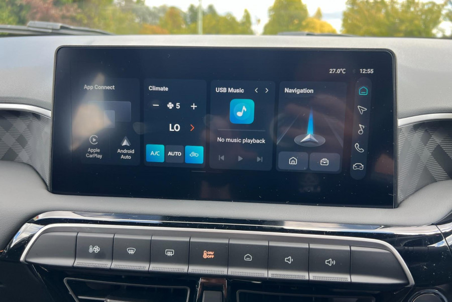 2025 MY24.5 MG MG3 ZP22 Essence Hybrid+ Hatch Image 15