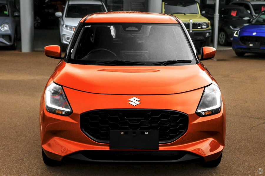 2026 Suzuki Swift UZ Hybrid Hatch Image 2