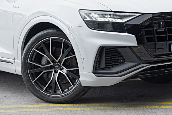2022 Audi Q8 F1 50 TDI S Line SUV image 6