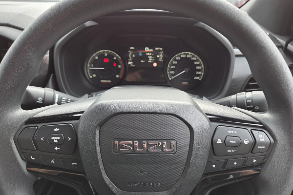 2026 Isuzu D-MAX RG X-RIDER Ute Image 13