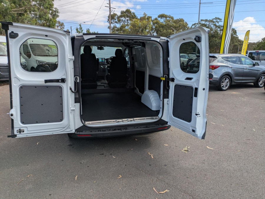 2026 LDV Deliver 7   Van Image 9