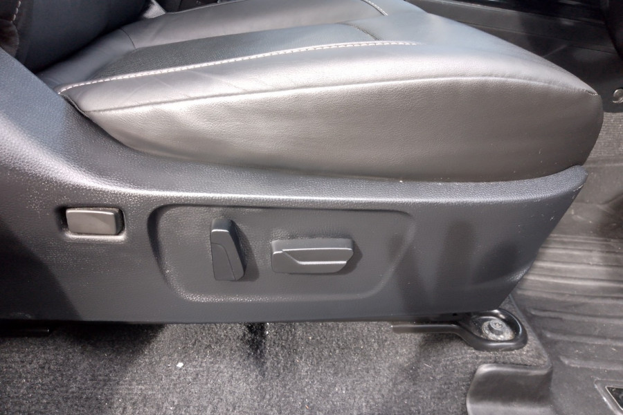 2021 Isuzu D-MAX RG X-TERRAIN Ute Image 19