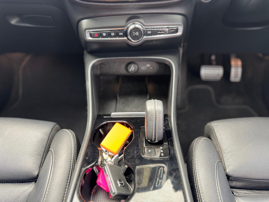 2021 MY22 Volvo XC40 XZ Recharge Pure Electric SUV Image 14