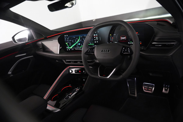 2025 Audi SQ5 GU  SUV Image 24