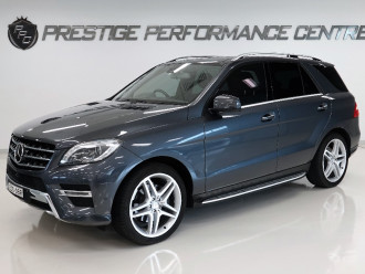 Mercedes-Benz M-class Blue W166  ML350