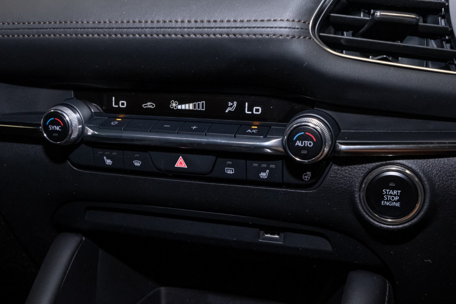 2021 Mazda 3 BP Series G25 Astina Hatch Image 14