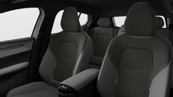 2025 MY24 Volvo EX30  Single Motor Extended Range Plus SUV image 9