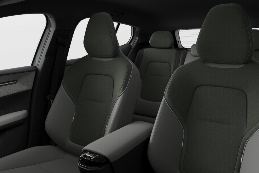 2025 MY24 Volvo EX30  Single Motor Extended Range Plus SUV