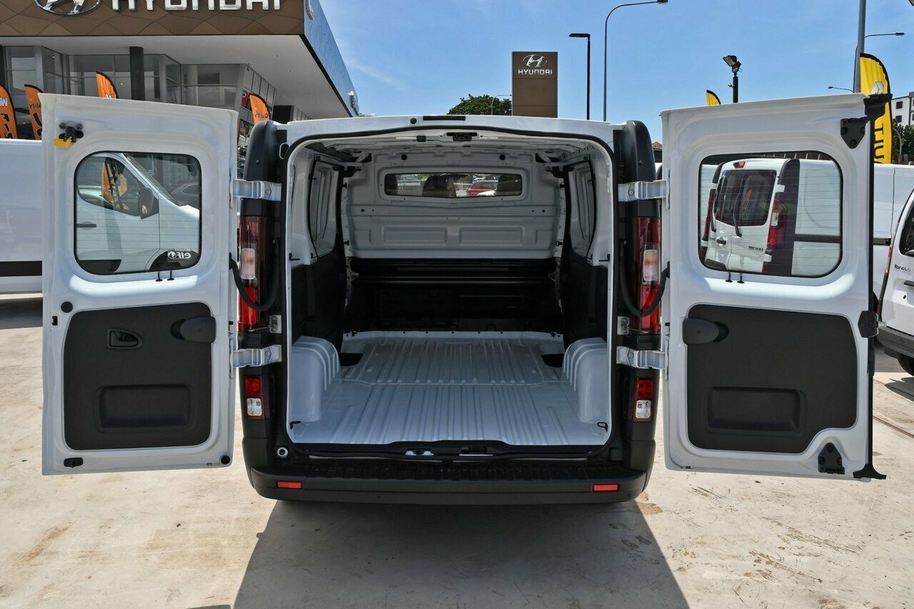 2019 MY20 Renault Trafic L2H1 Long Wheelbase Premium Van Image 16