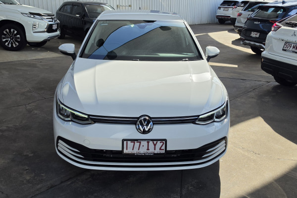 2023 Volkswagen Golf 8 110TSI Life Hatch Image 2