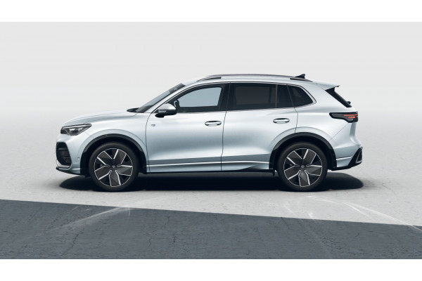 2026 Volkswagen Tiguan CT 195TSI R-Line SUV Image 2