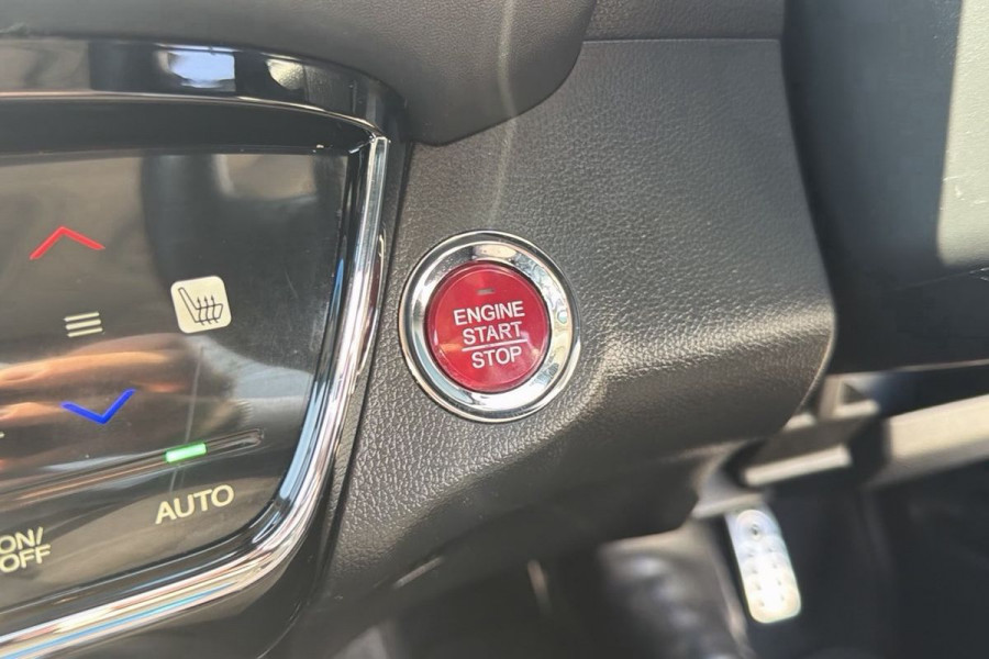 2017 Honda HR-V  VTi-L SUV Image 20
