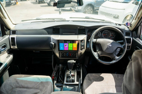 2015 Nissan Patrol GU 9 ST SUV Image 12