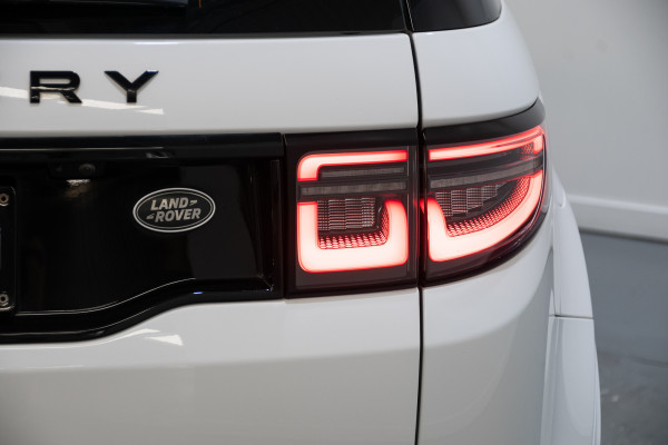 2023 Land Rover Discovery Sport L550 P250 R-Dynamic SE SUV image 8