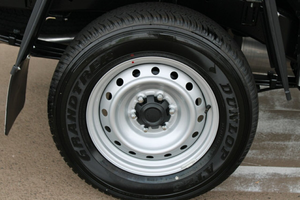 2025 Mazda BT-50 TF XS Cab Chassis Image 11
