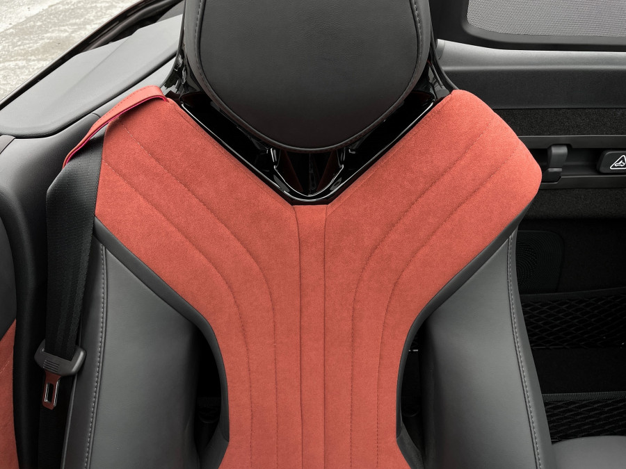 2026 MG Cyberster  Convertible Image 10