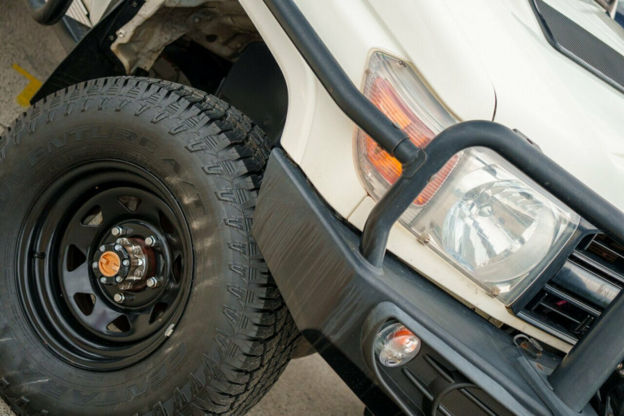 2011 MY13 Toyota LandCruiser VDJ76R WorkMate Wagon Image 6
