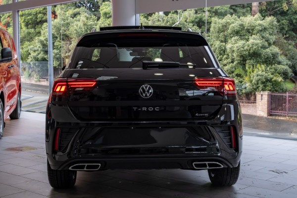 2025 Volkswagen T-Roc 140TSI R-Line SUV image 20