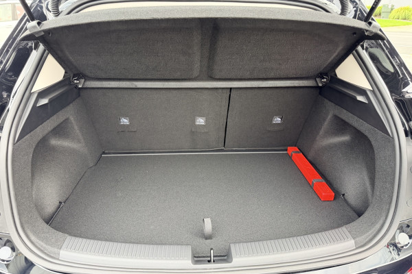 2026 MG MG4 EV Urban AH4E Essence 54 Hatch Image 6