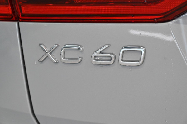 2026 Volvo XC60 UZ Plus B5 Bright SUV Image 9
