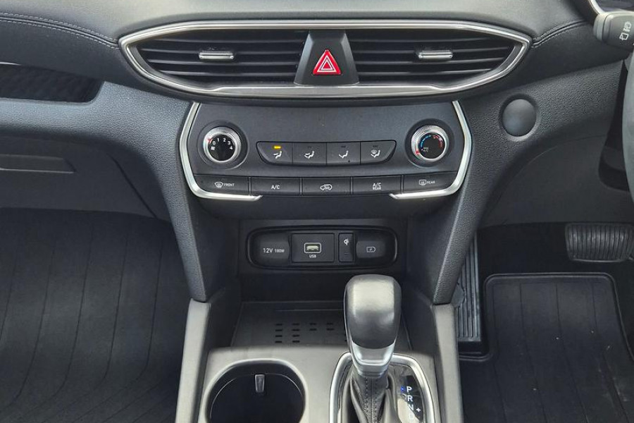 2021 Hyundai Santa Fe TM.V3  SUV Image 21