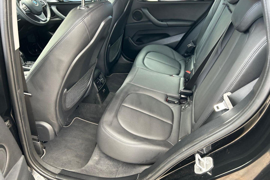 2022 BMW X1 F48 LCI sDrive18i SUV Image 13